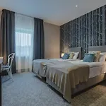 Otel Odpocznia I Jaracz