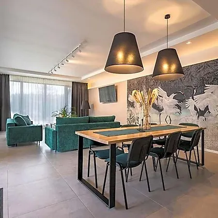 Otel Odpocznia I *