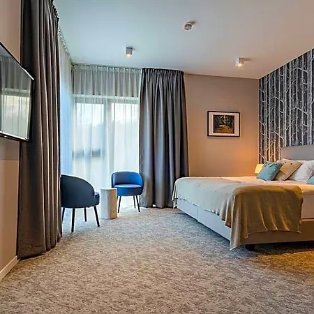 Odpocznia I Otel Jaracz